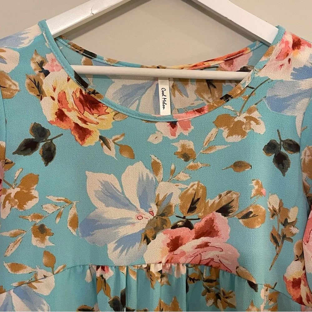 5/$25 COOL MELON Floral Boho Flowy Crepe Blouse Medium - Picture 4 of 7